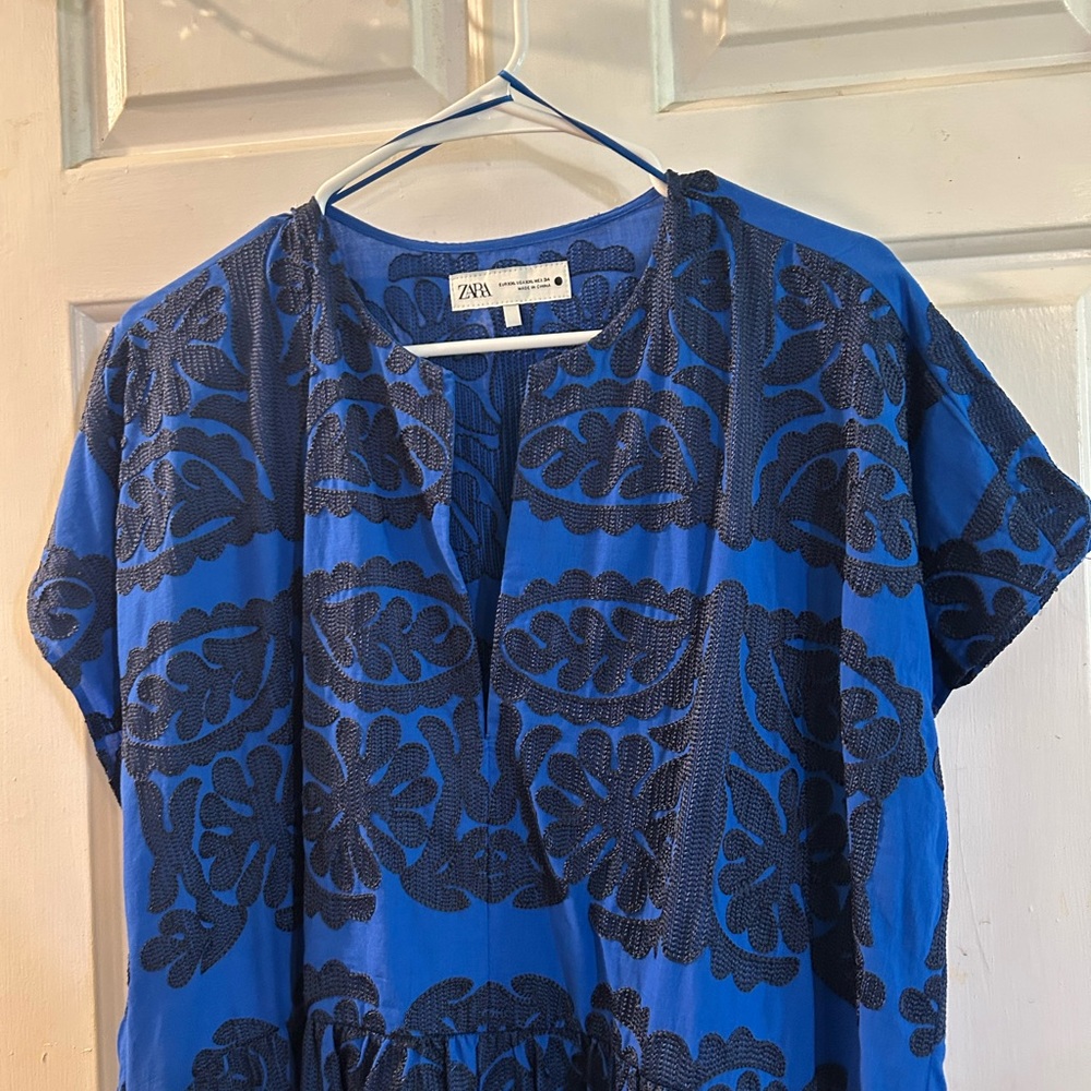 Zara Royal Blue Dress with Black Botanical Print - Picture 2 of 3